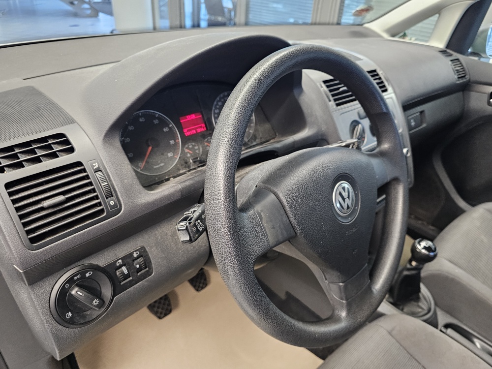 VW Touran – Foto 11