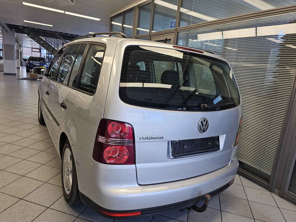 VW Touran – Foto 4