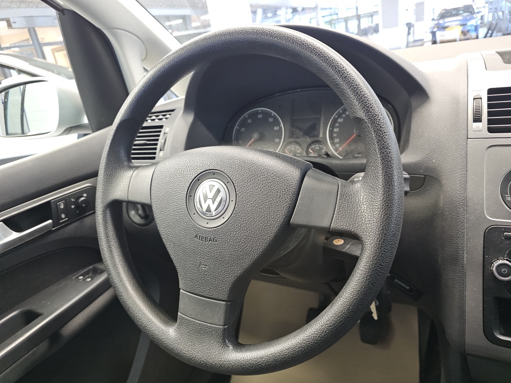VW Touran – Foto 8