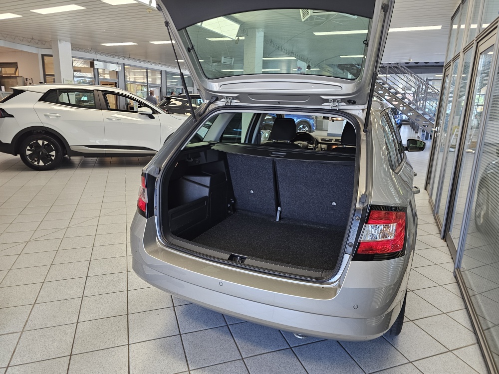 Skoda Fabia Combi – Foto 2