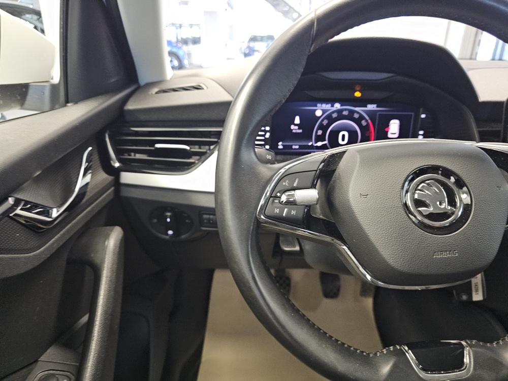 Skoda Kamiq – Foto 17