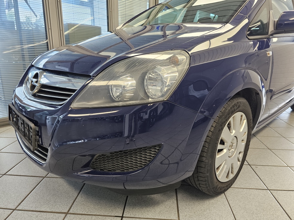 Opel Zafira – Foto 19