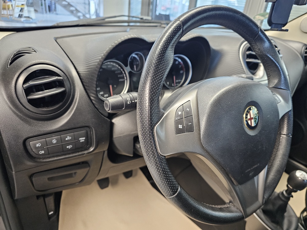 Alfa Romeo Mito – Foto 13