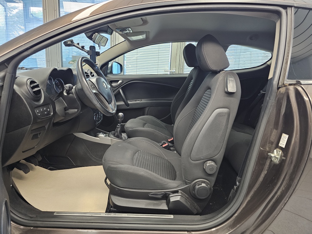 Alfa Romeo Mito – Foto 14