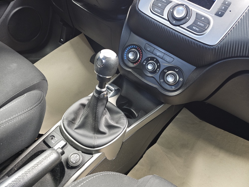 Alfa Romeo Mito – Foto 6