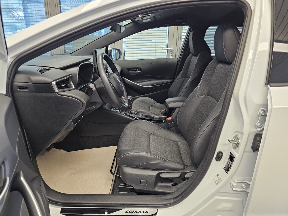 Toyota Corolla Combi – Foto 22
