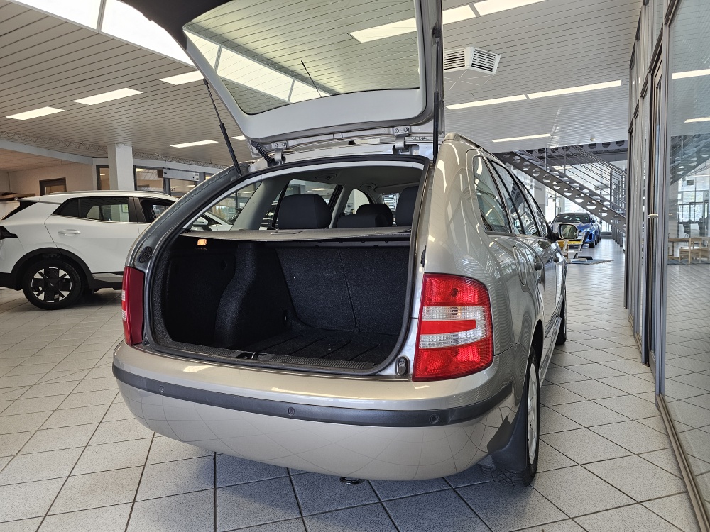 Skoda Fabia Combi – Foto 2