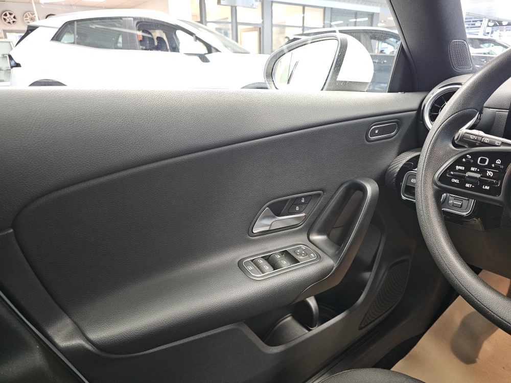 Mercedes-Benz CLA 180 Shooting Brake – Foto 21