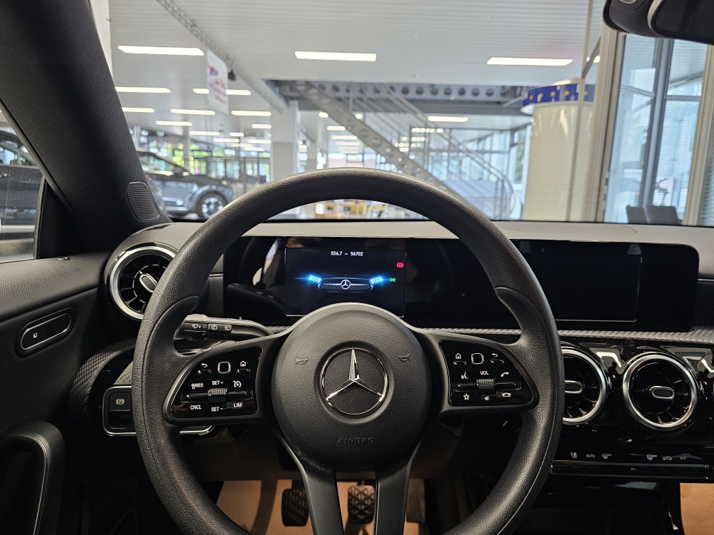 Mercedes-Benz CLA 180 Shooting Brake – Foto 22