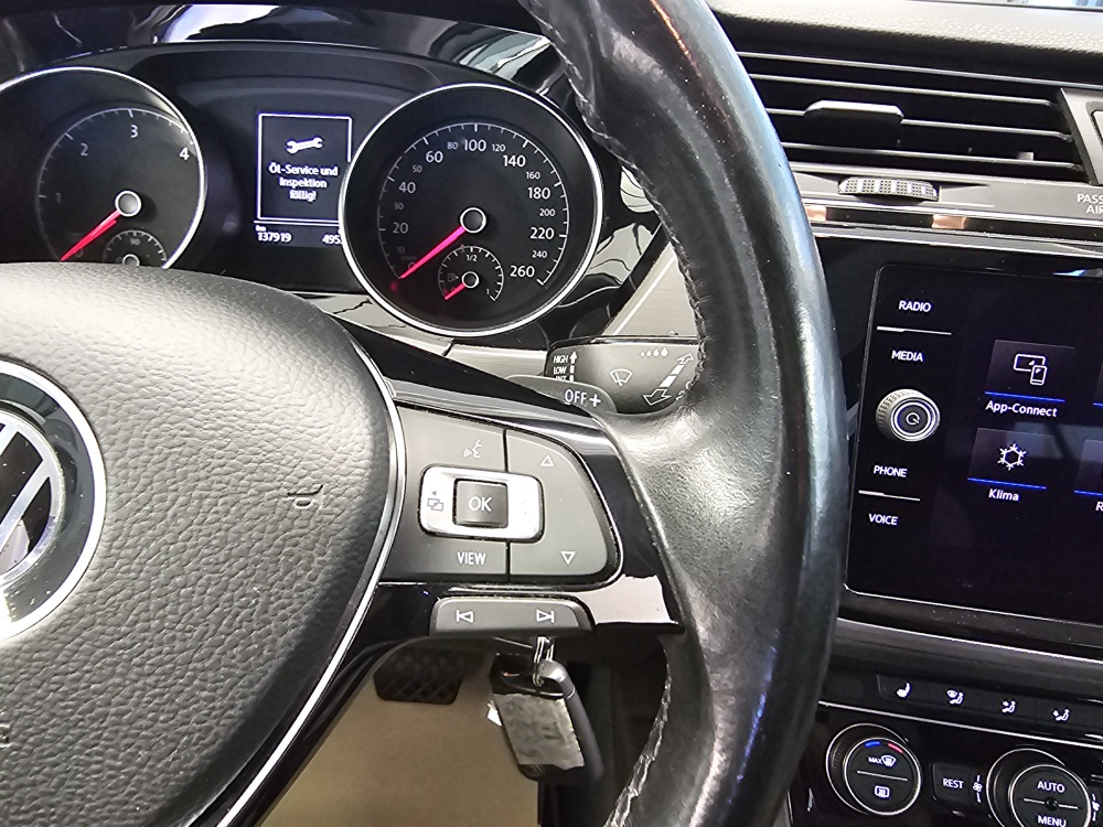 VW Touran – Foto 20