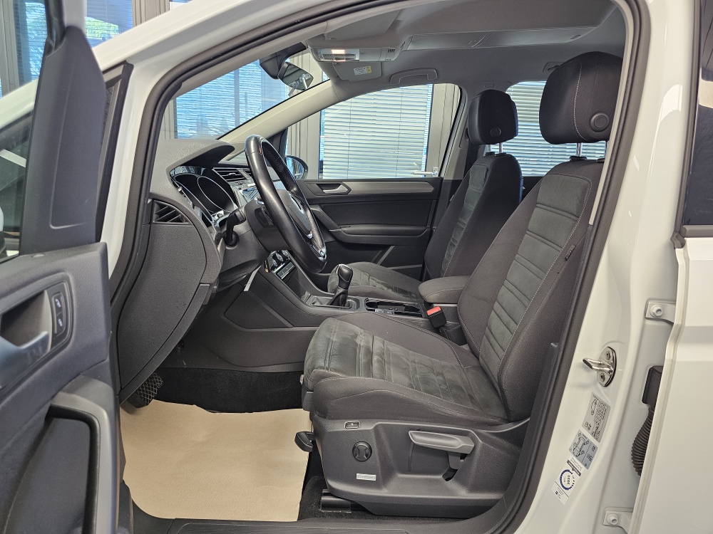 VW Touran – Foto 25