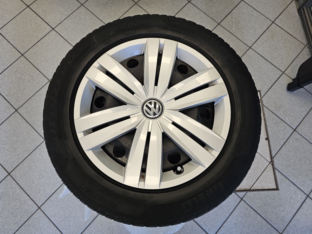 VW Touran – Foto 7