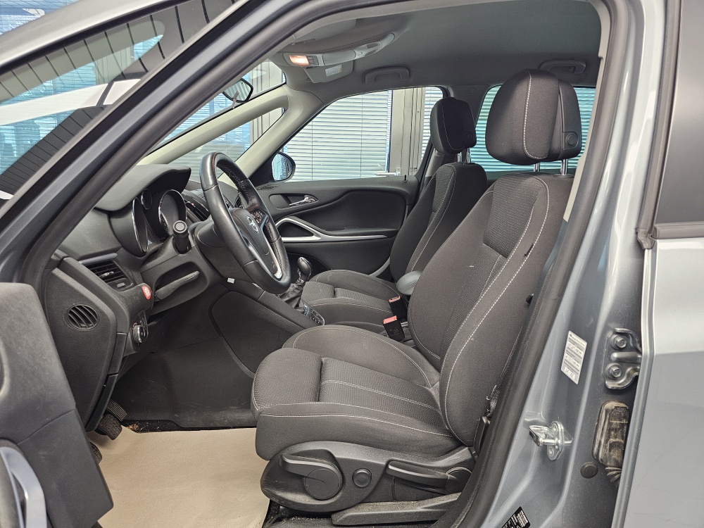 Opel Zafira Tourer – Foto 18