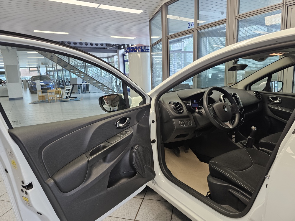 Renault Clio – Foto 17