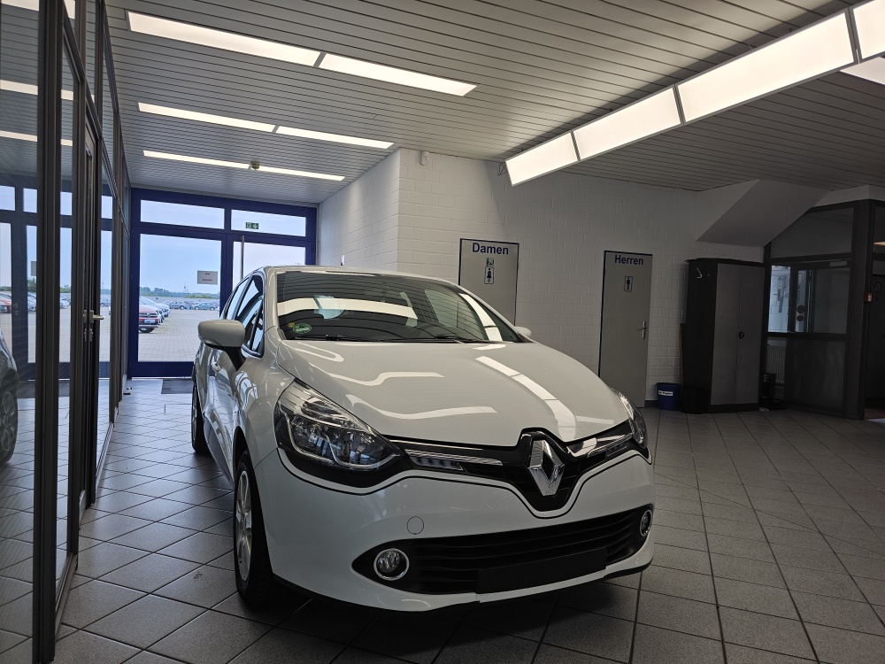 Renault Clio – Foto 21