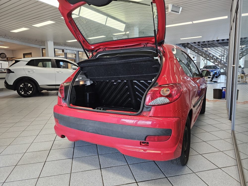 Peugeot 206 – Foto 2