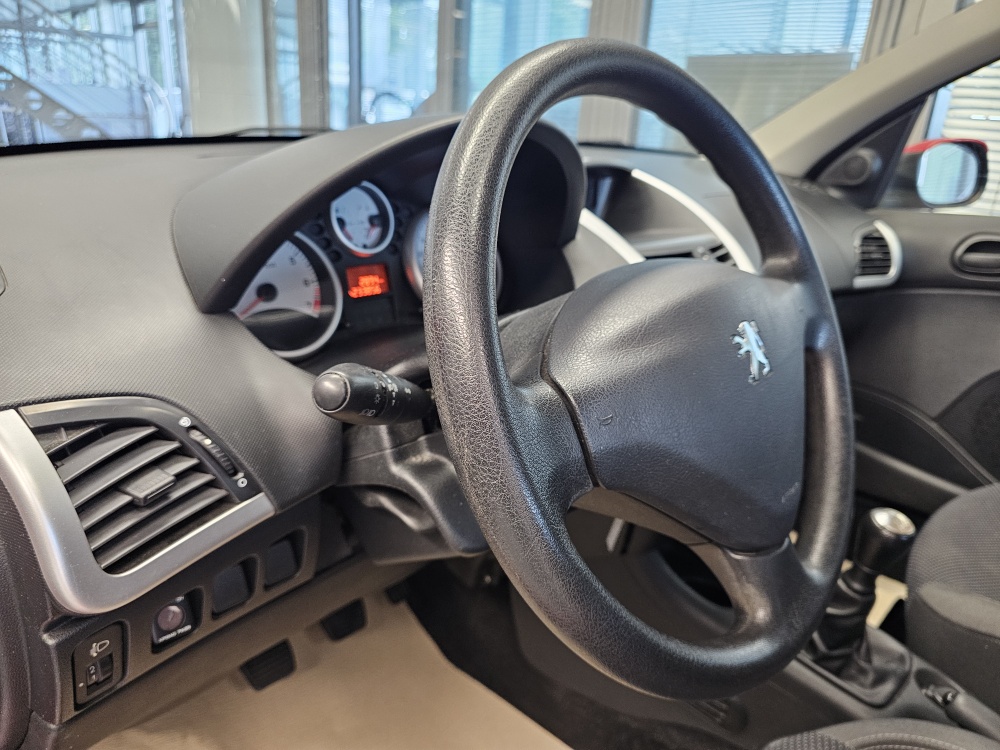 Peugeot 206 – Foto 6
