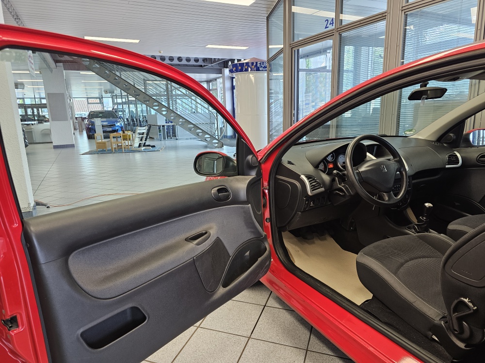 Peugeot 206 – Foto 8