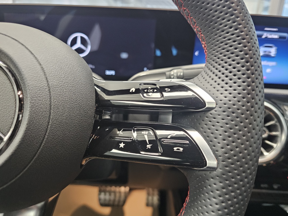 Mercedes-Benz CLA 200 – Foto 20
