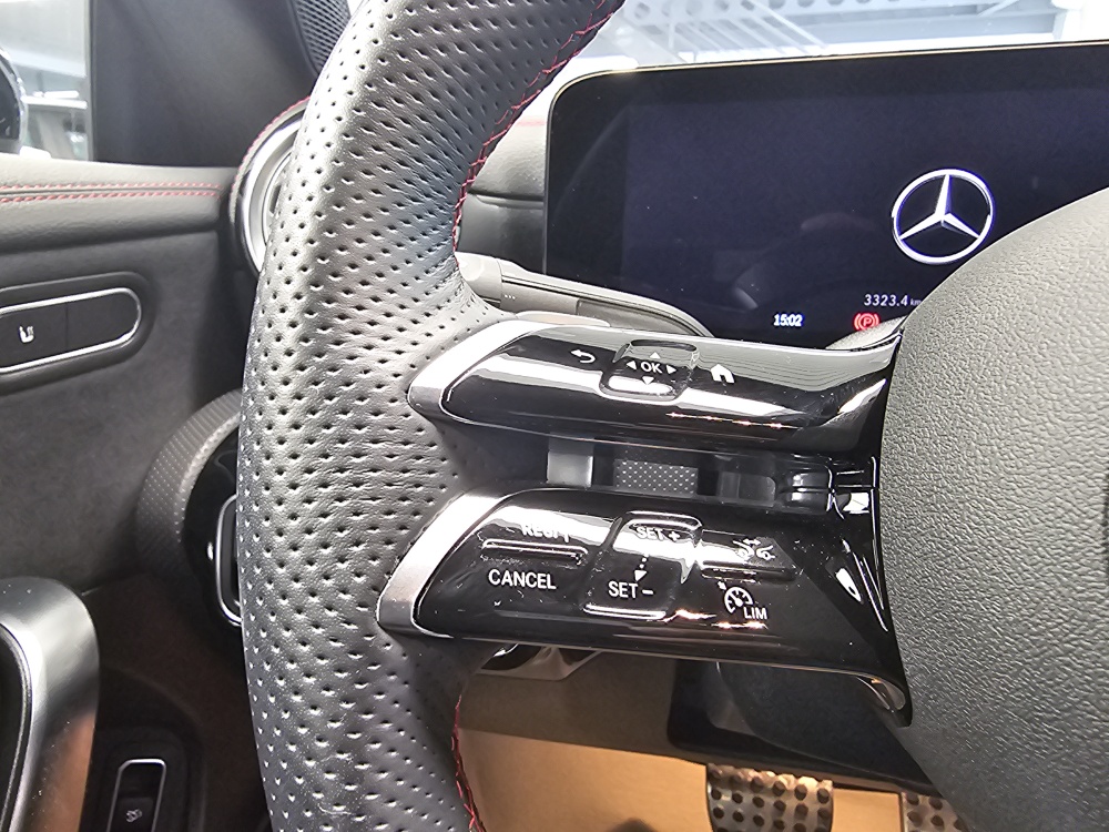 Mercedes-Benz CLA 200 – Foto 21