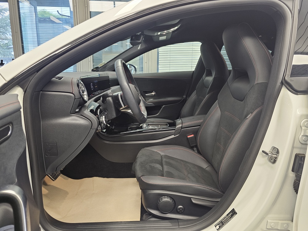 Mercedes-Benz CLA 200 – Foto 27