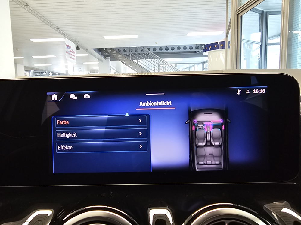 Mercedes-Benz EQA 250+ – Foto 17