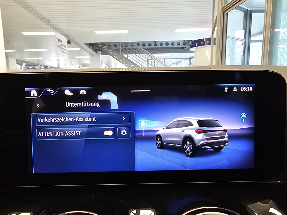 Mercedes-Benz EQA 250+ – Foto 19
