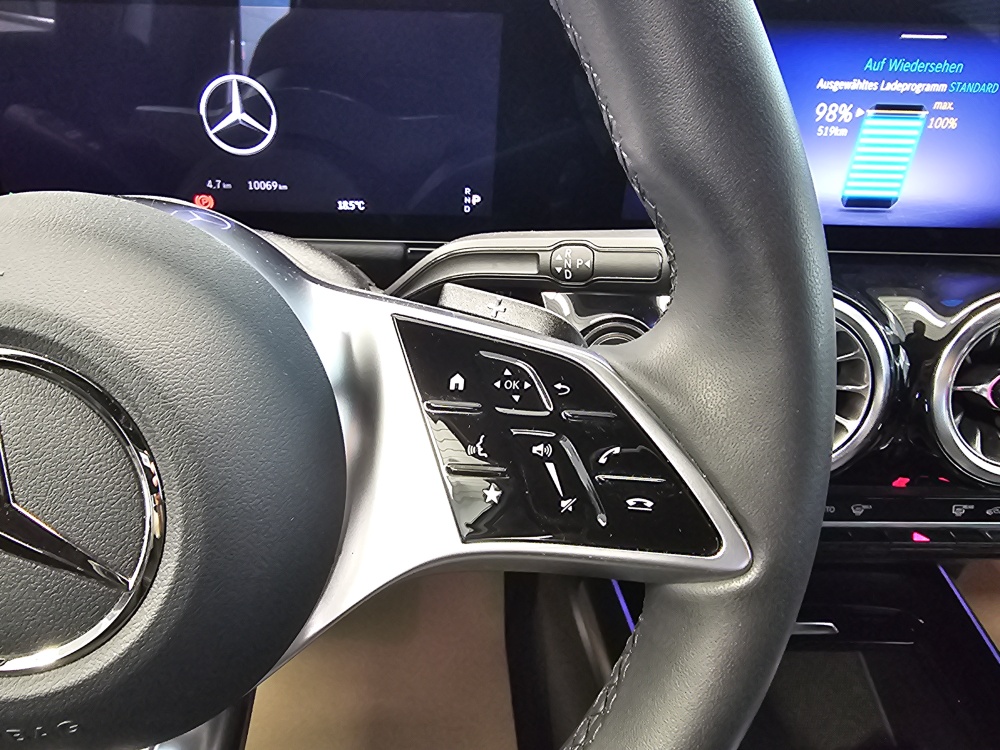Mercedes-Benz EQA 250+ – Foto 22