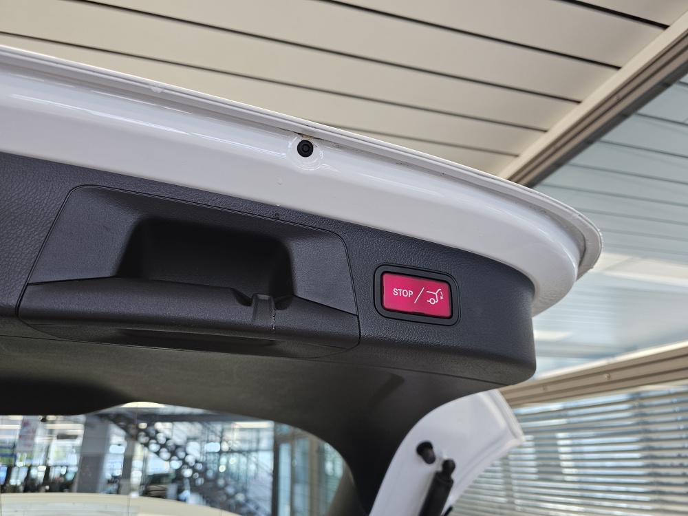Mercedes-Benz EQA 250+ – Foto 4