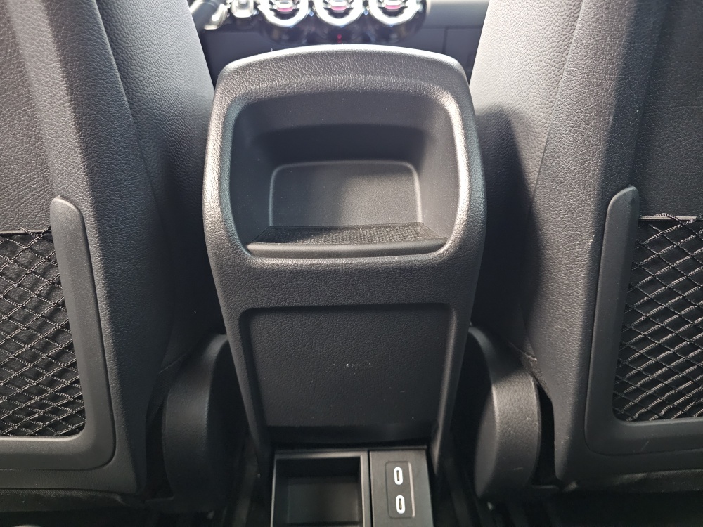 Mercedes-Benz EQA 250+ – Foto 6