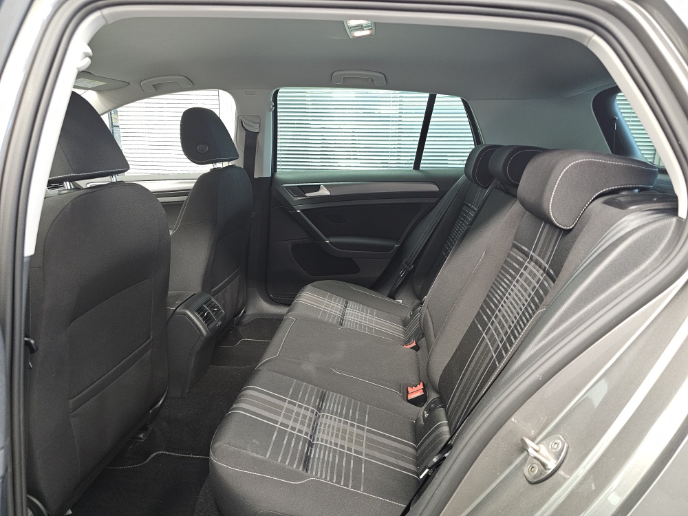 VW Golf – Foto 4