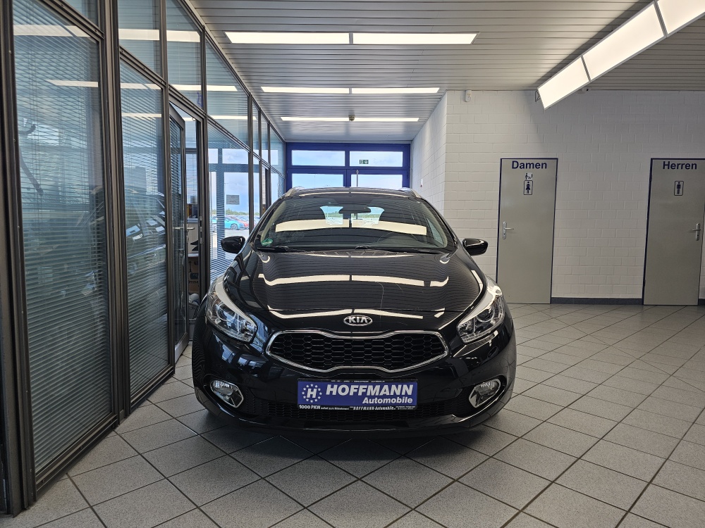 Kia Ceed – Foto 20