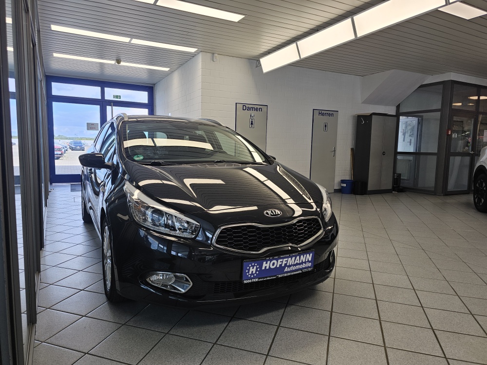 Kia Ceed – Foto 21