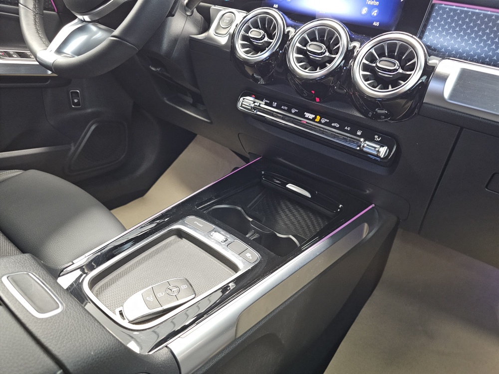Mercedes-Benz EQB 250+ – Foto 10