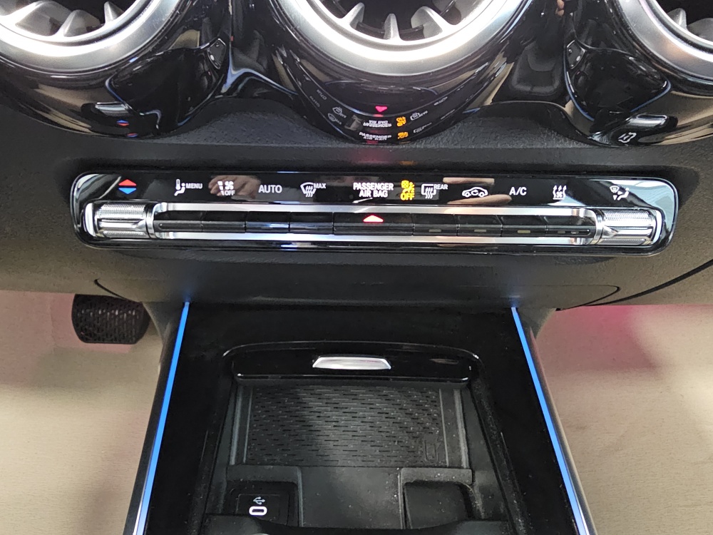 Mercedes-Benz EQB 250+ – Foto 11