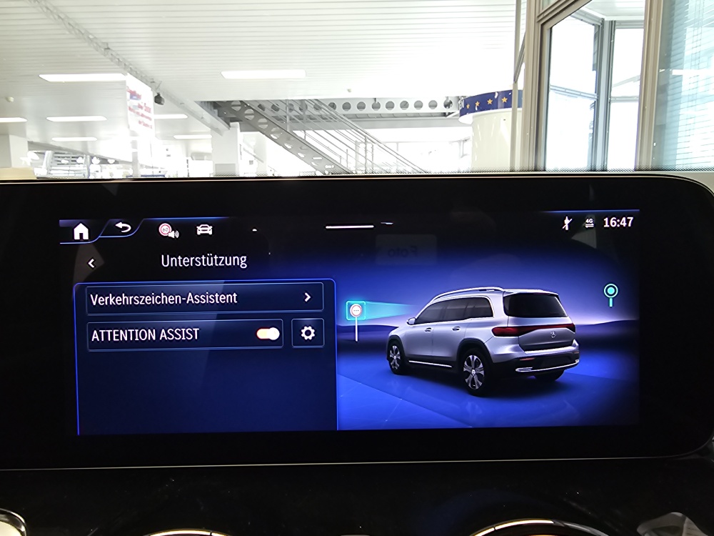 Mercedes-Benz EQB 250+ – Foto 20