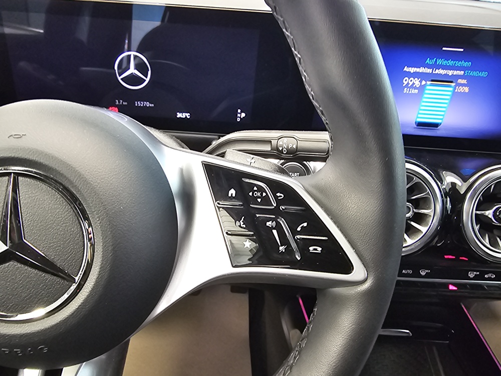 Mercedes-Benz EQB 250+ – Foto 23