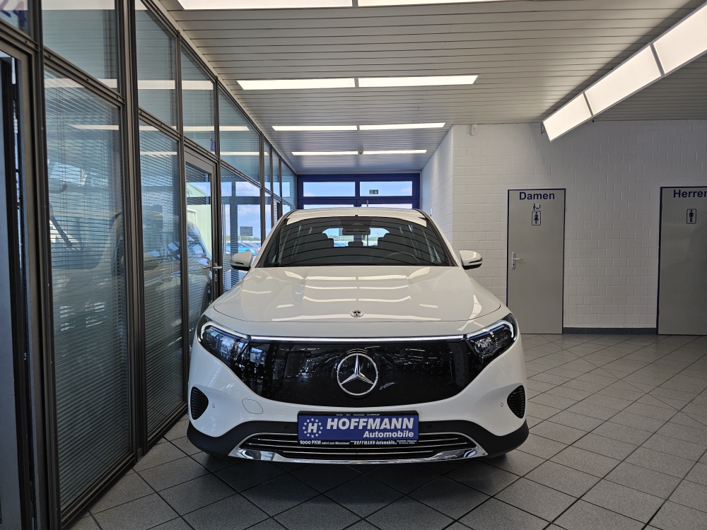 Mercedes-Benz EQB 250+ – Foto 35