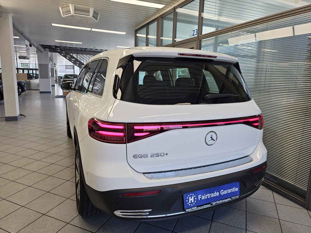 Mercedes-Benz EQB 250+ – Foto 5