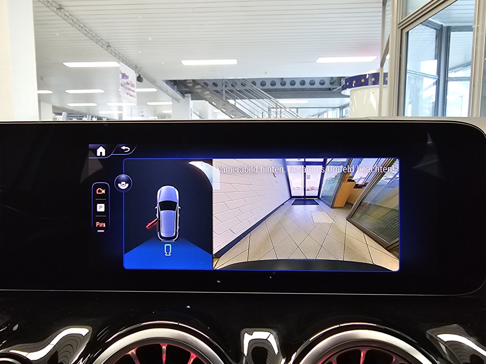 Mercedes-Benz EQA 250+ – Foto 22
