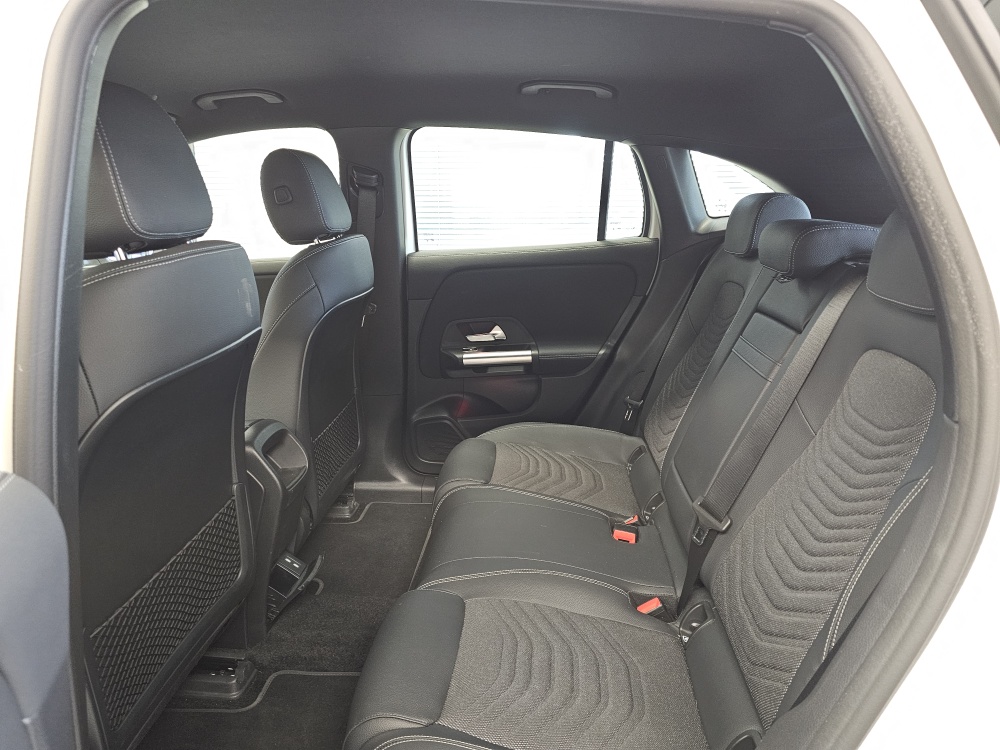 Mercedes-Benz EQA 250+ – Foto 6