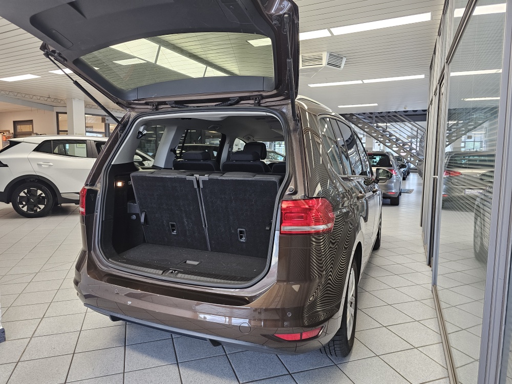 VW Touran – Foto 2