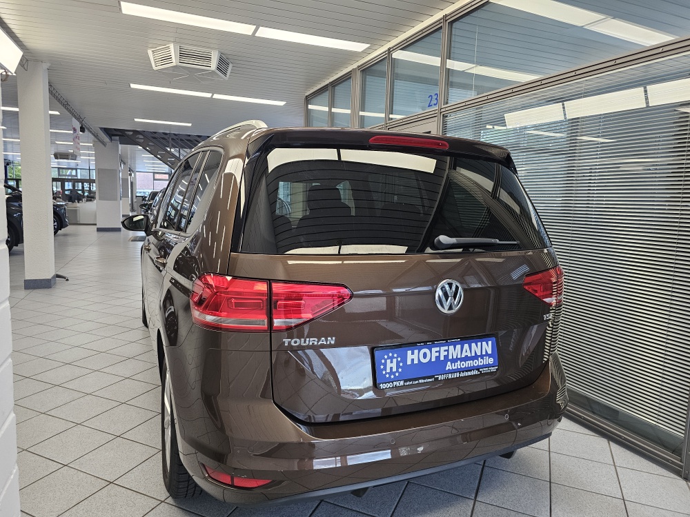 VW Touran – Foto 4