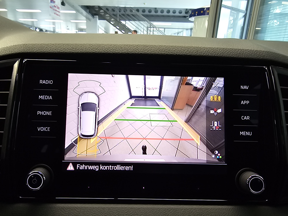Skoda Karoq – Foto 17