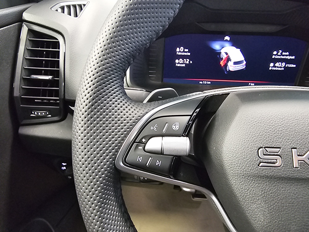 Skoda Karoq – Foto 20