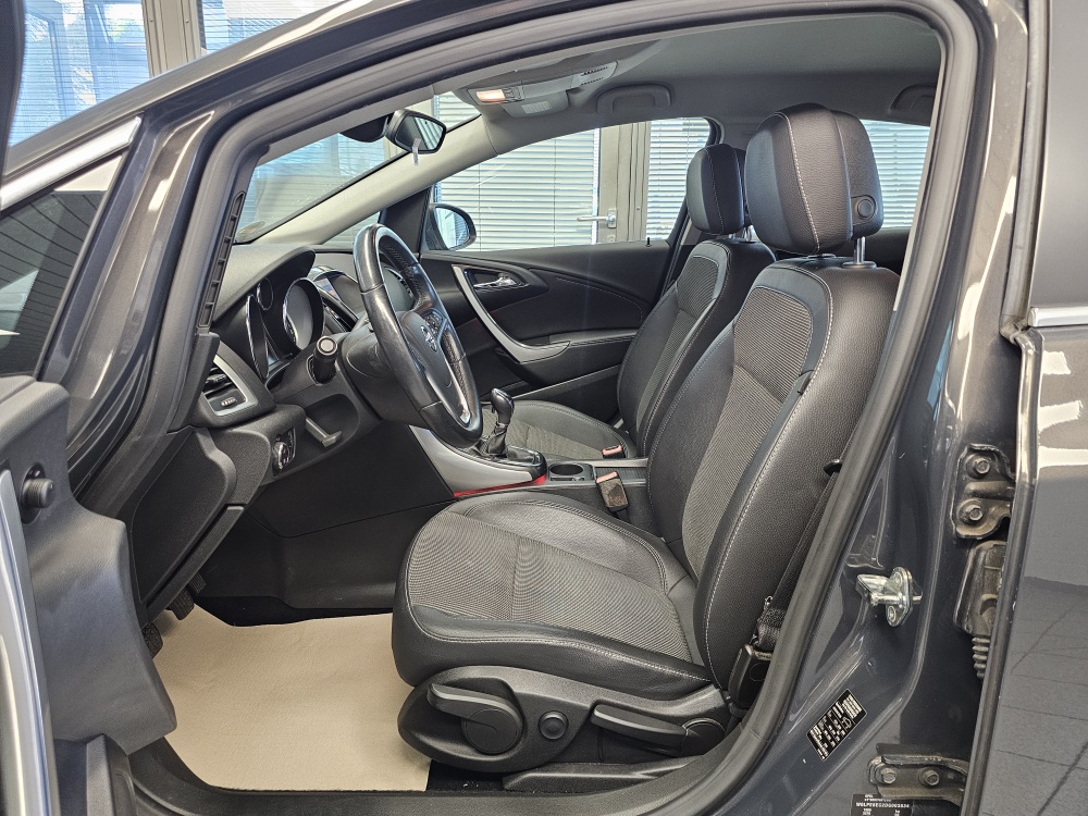 Opel Astra – Foto 15