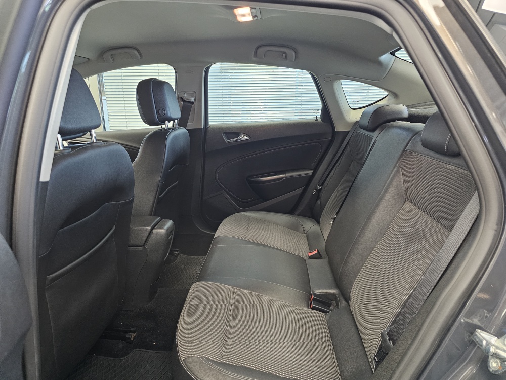Opel Astra – Foto 4