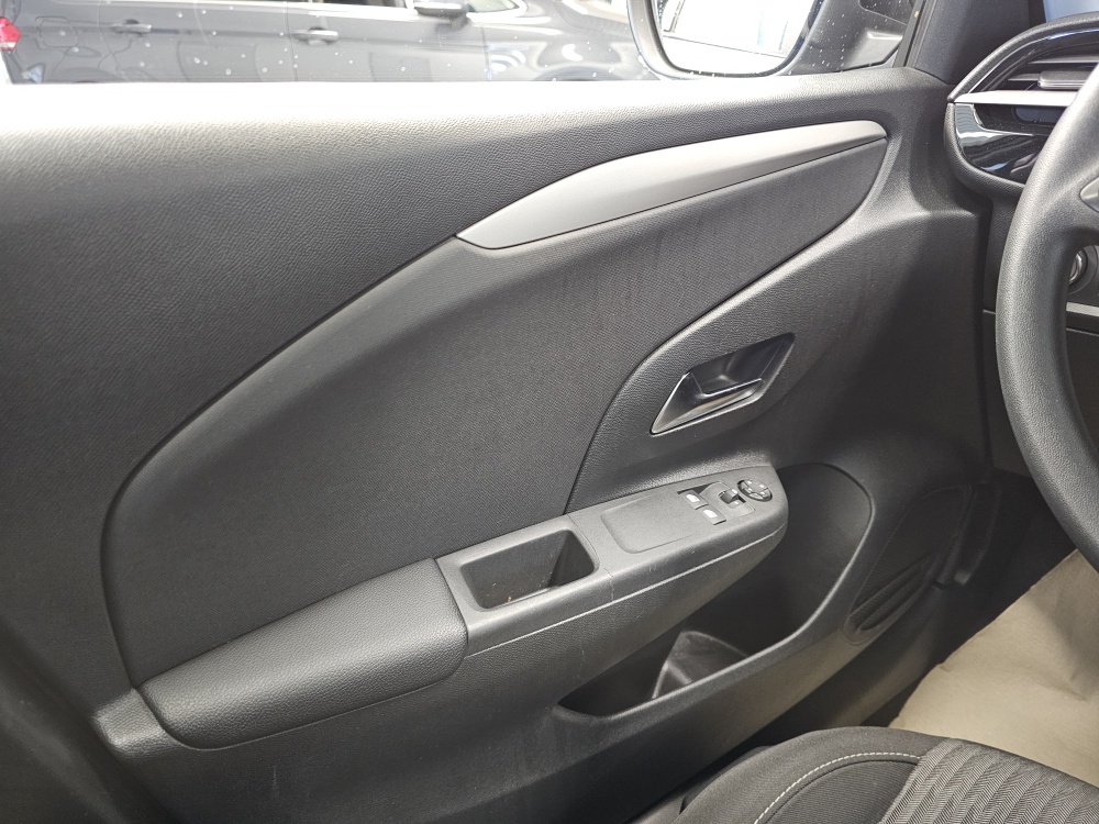 Opel Corsa – Foto 15