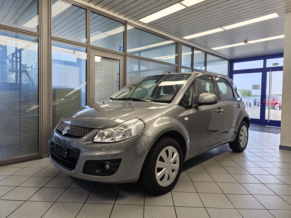 Suzuki SX4
