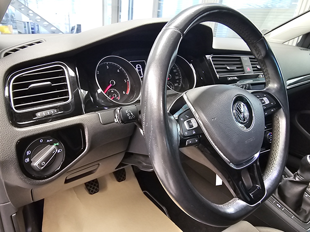 VW Golf – Foto 16